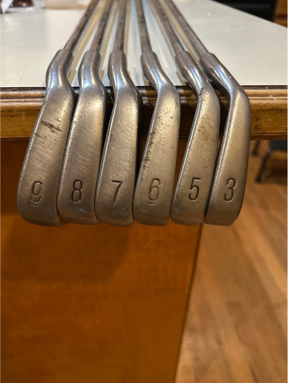 Wilson 348S Eight Series Golf Iron Set 3-9 with True Temper Shafts